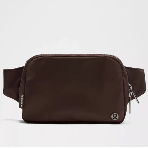 NWT’S LULULEMON EVERYWHERE BELT BAG LARGE 2L! - Picture 1 of 4